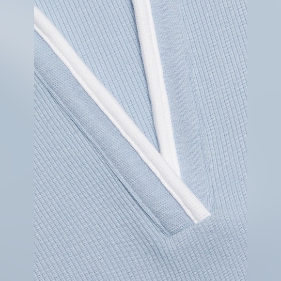 Veronica Beard Sky Blue Open Collar Polo Top - Picture 6 of 7